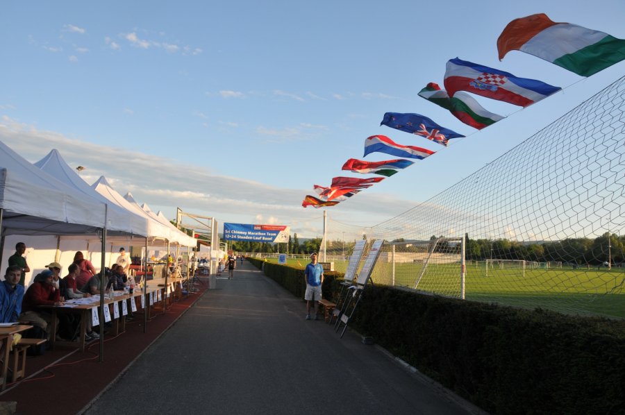 Sri Chinmoy 12+24 Stunden-Lauf-Basel 2015