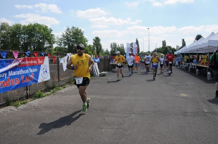 Sri Chinmoy 6+12+24-Stunden Lauf